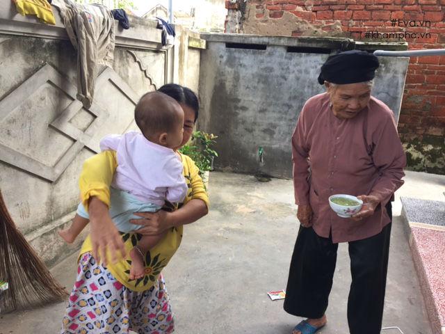 Trở lại ngôi nhà dột nát của người mẹ ngây ngô bị xâm hại dẫn đến sinh con-9