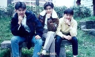 Anh trai Lâm Chí Dĩnh bị bắt gặp bán hàng ăn vỉa hè, không nhận em trai-5