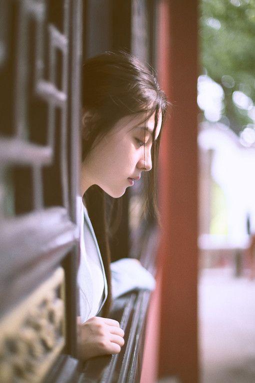 Bạn gái khóc ròng van xin: Em có bầu nhưng anh coi như không biết để em đi lấy chồng-1