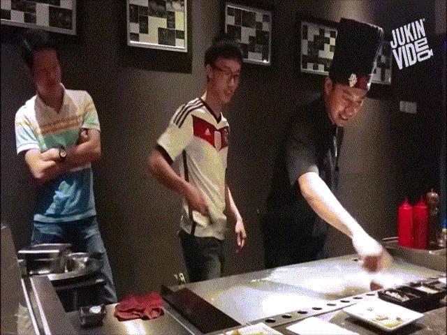 Tình huống xấu hổ muốn độn thổ của hội mê trai-6