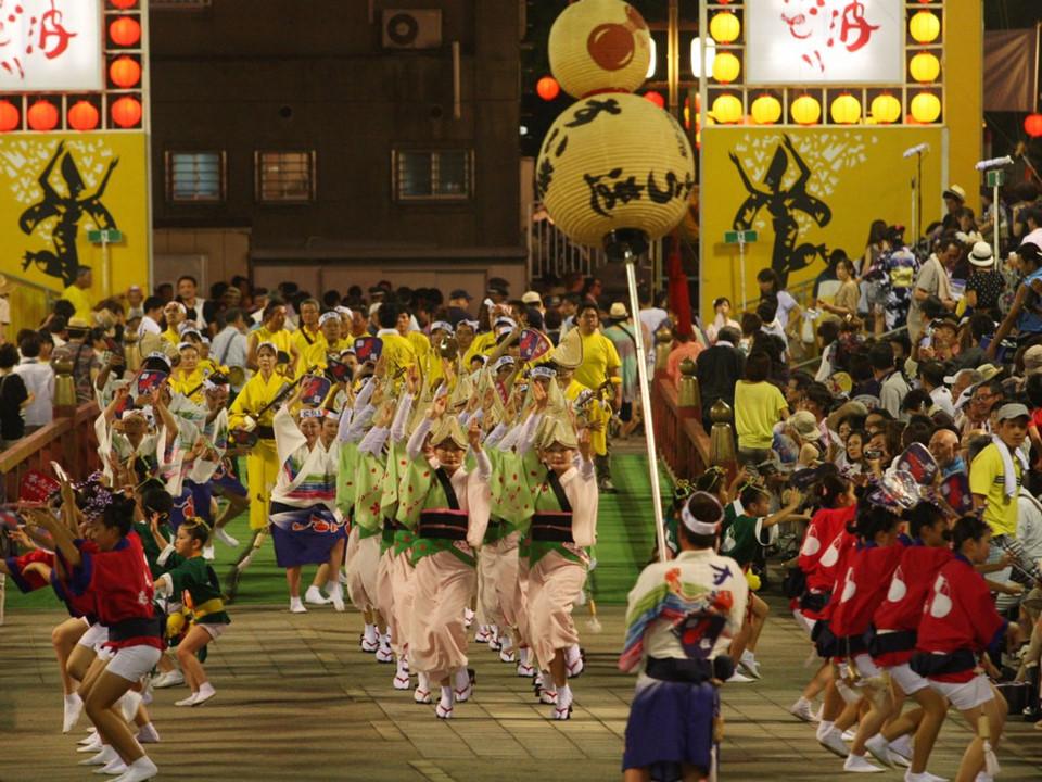 Những lễ hội tưởng nhớ các linh hồn-3