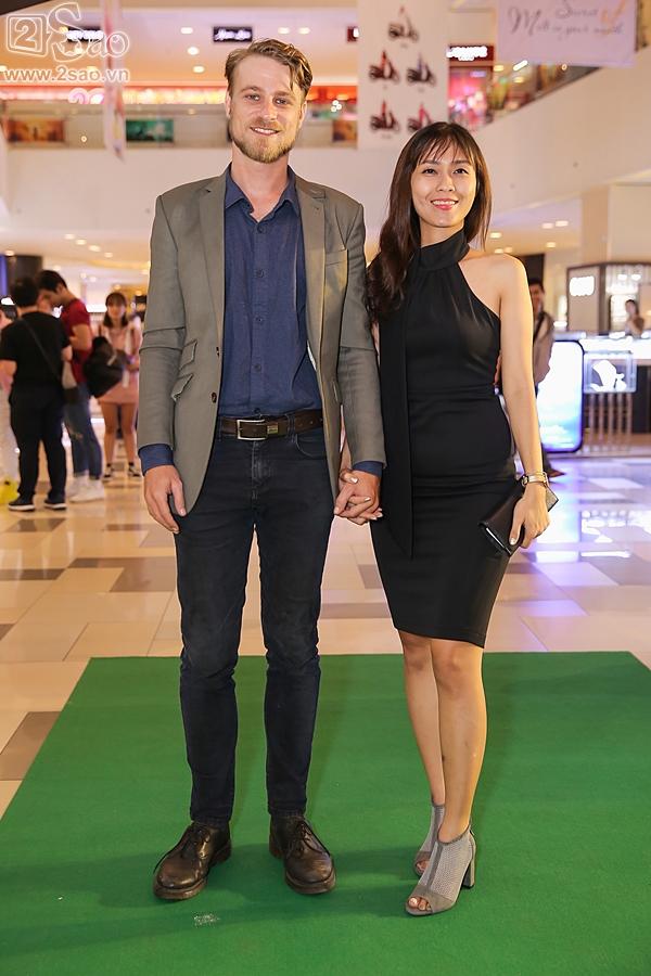 Mai Tài Phến hội ngộ Anh Tây bắn Mỹ Tâm khi đi ra mắt Thor: Ragnarok-2