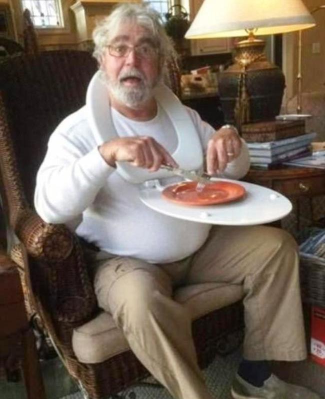 Hành động không giống ai của các quý ông hài hước-9