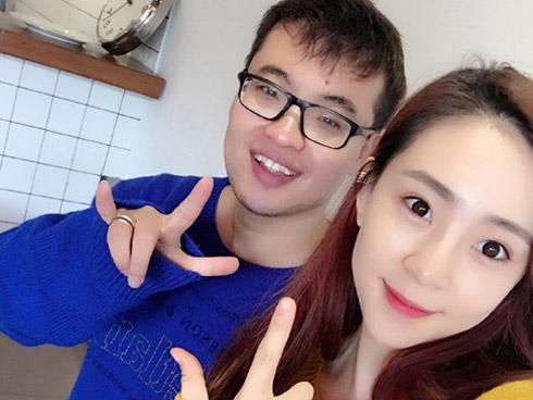 Bỏ 350 tỷ đồng mua quà tặng, trai xấu nhanh chóng tán đổ hot girl