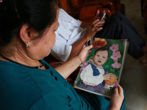 Nam sinh 19 tuổi và câu chuyện nhặt 2.000 thai nhi bị vứt bỏ-6