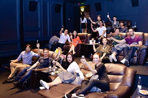 Như thường lệ, Tăng Thanh Hà vẫn chỉ đón sinh nhật bên nhóm bạn thân thiết này-9