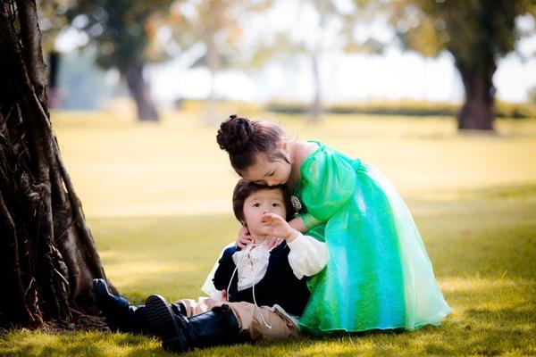 Mê mệt với vẻ đáng yêu của 2 nhóc tỳ nhà Elly Trần-6