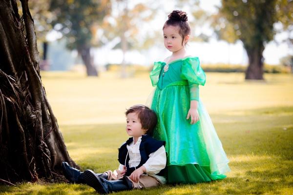 Mê mệt với vẻ đáng yêu của 2 nhóc tỳ nhà Elly Trần-9
