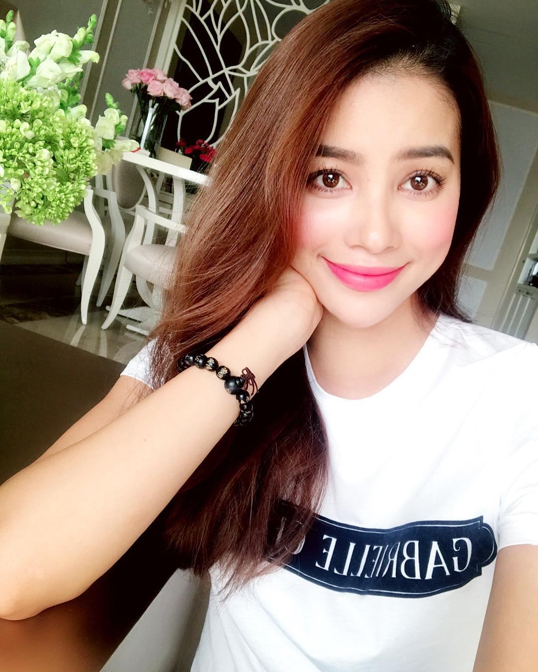 Tin sao Việt 25/10: Khoe ba vòng sexy, Bảo Anh tự động viên bản thân vượt qua nỗi buồn-4