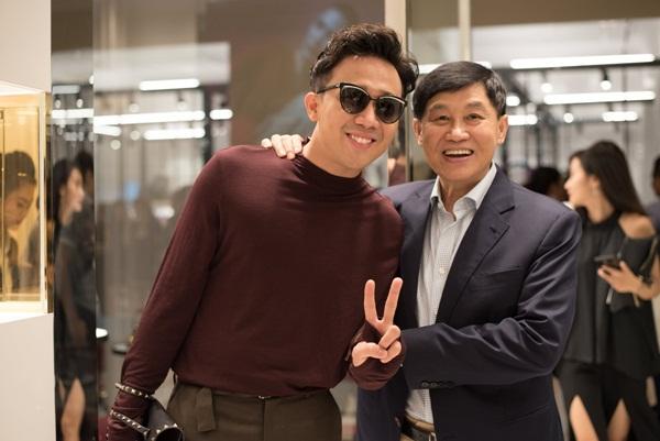 Bạn có để ý rằng, bỗng dưng Trấn Thành ăn mặc hơi hơi giống Đào Bá Lộc?-1