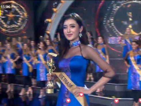 Bận rộn tại Miss World, Đỗ Mỹ Linh vẫn không quên ủng hộ tinh thần Huyền My trong đêm chung kết HH Hoà bình 2017-3