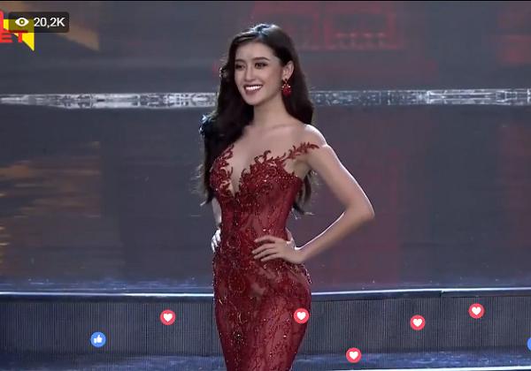 Huyền My tự tin trình diễn trang phục dạ hội-1