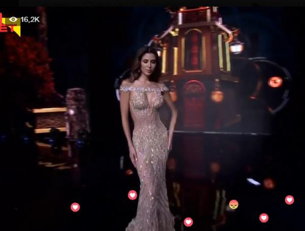 Huyền My tự tin trình diễn trang phục dạ hội-5