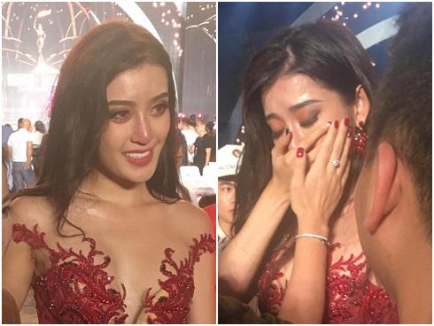 Gạt nước mắt, hội chị em bạn dì của Huyền My tự an ủi nhau sau chung kết Miss Grand-11