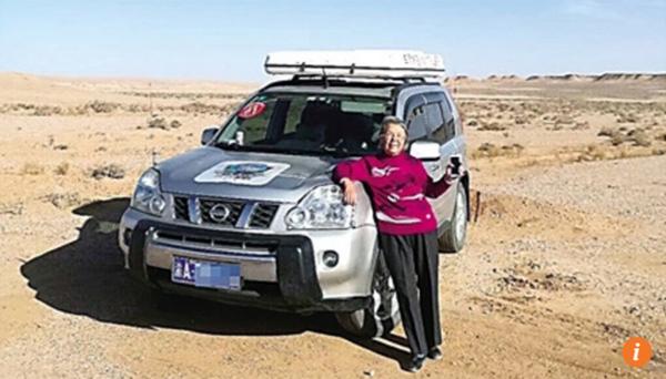 Bà cụ 89 tuổi trở thành hiện tượng mạng khi đăng ảnh đi phượt cùng con trai-1