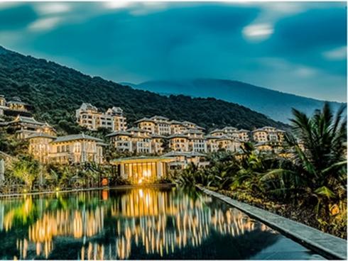 9 ngôi làng cheo leo bên vách đá ngoạn mục đáng để trốn đời-10