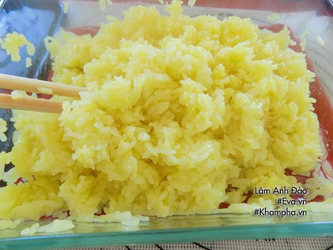 Bữa sáng vừa ngon lại no căng bụng với xôi gà trộn rau răm-5