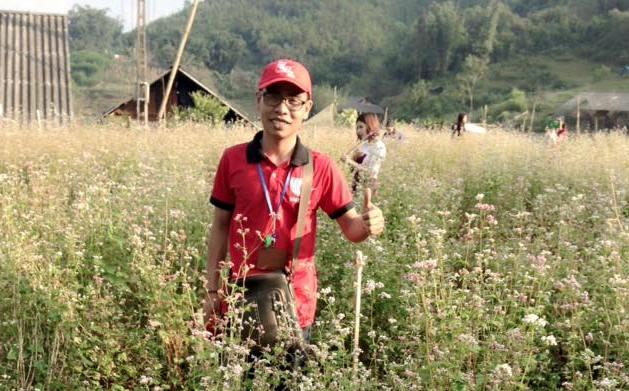 Hướng dẫn viên bối rối trước màn ghen tuông của vợ lái xe-2