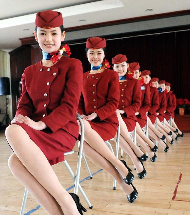 Nữ tiếp viên hàng không tiết lộ mặt tối của nghề: Ngủ với khách giàu có, cặp kè cùng phi công đã có vợ-6