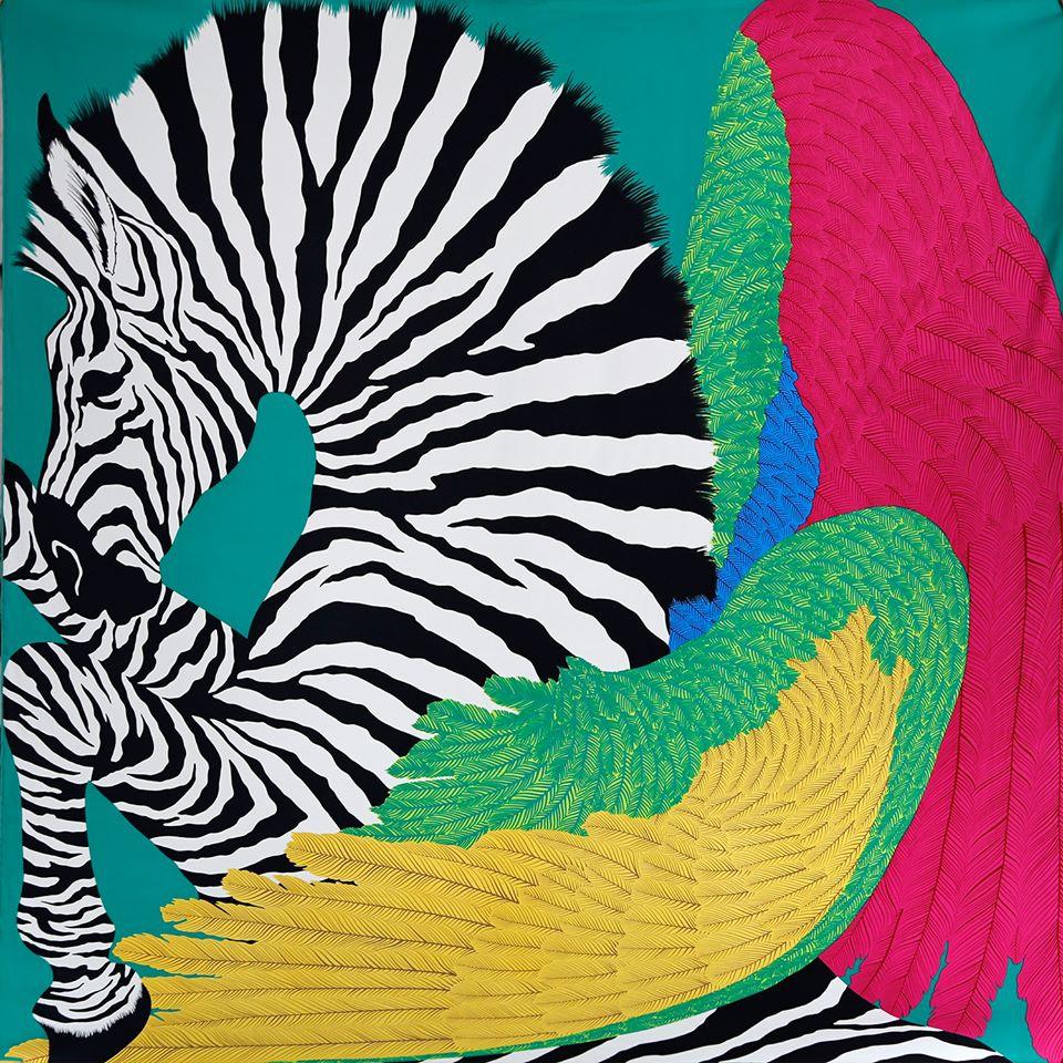 Khăn lụa Khải Silk bán hàng triệu đồng, mẫu tương tự bên Trung Quốc chỉ bằng 1/10 mức giá-5