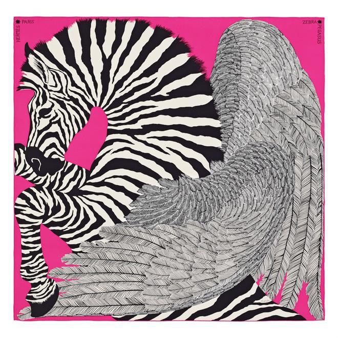 Khăn lụa Khải Silk bán hàng triệu đồng, mẫu tương tự bên Trung Quốc chỉ bằng 1/10 mức giá-7