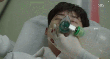 Cư dân mạng chế ảnh Lee Min Ho khóc nức nở khi thấy Suzy hôn Lee Jong Suk-3