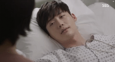 Cư dân mạng chế ảnh Lee Min Ho khóc nức nở khi thấy Suzy hôn Lee Jong Suk-4