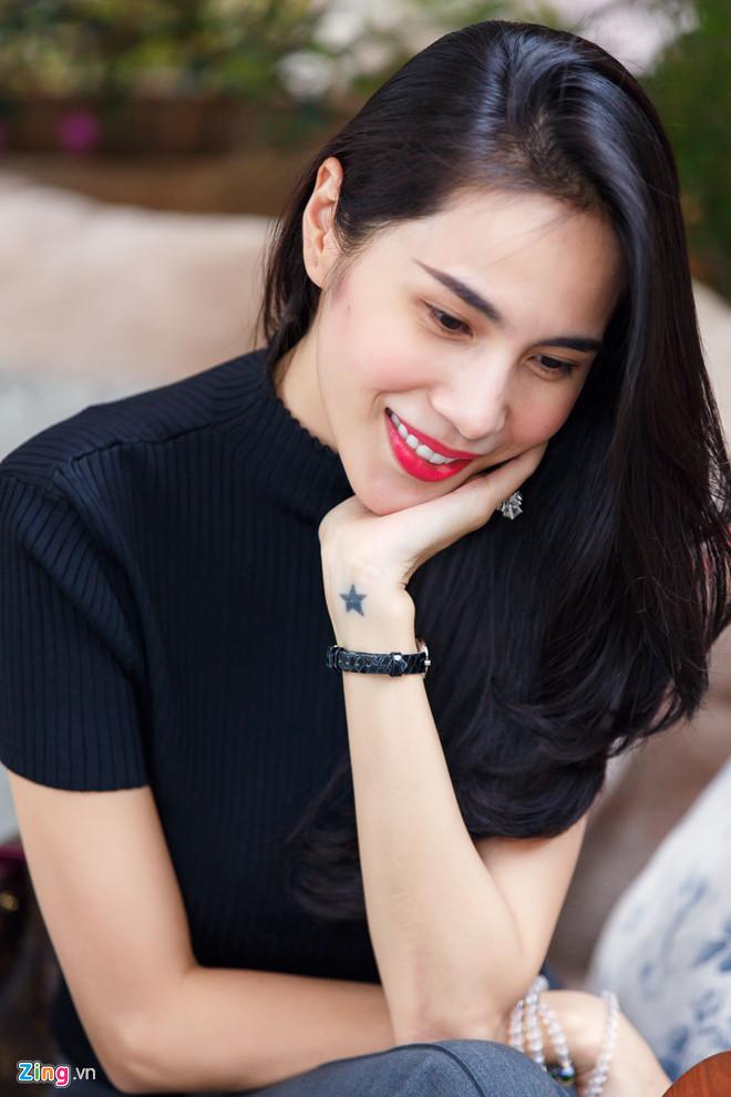 Thủy Tiên: Tôi làm từ thiện còn bị chửi, nói gì đến việc hát bolero-5