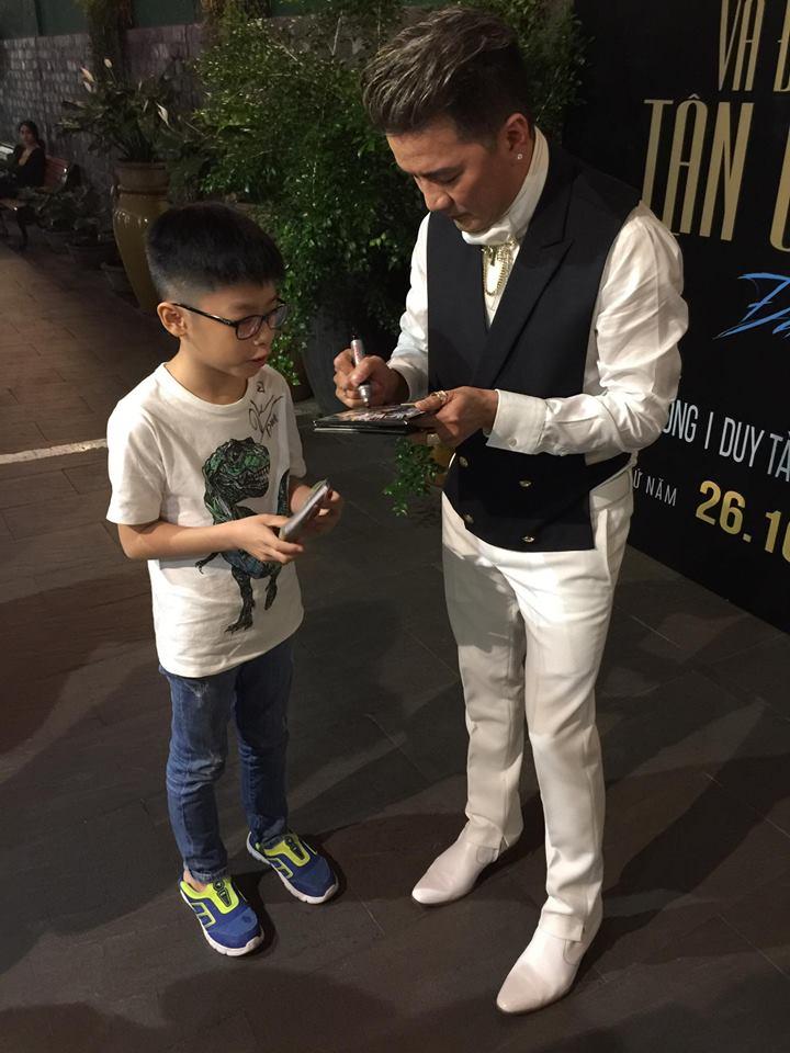 Tin sao Việt 27/10: Đàm Vĩnh Hưng khẳng định mình chính là ca sĩ quốc dân-1