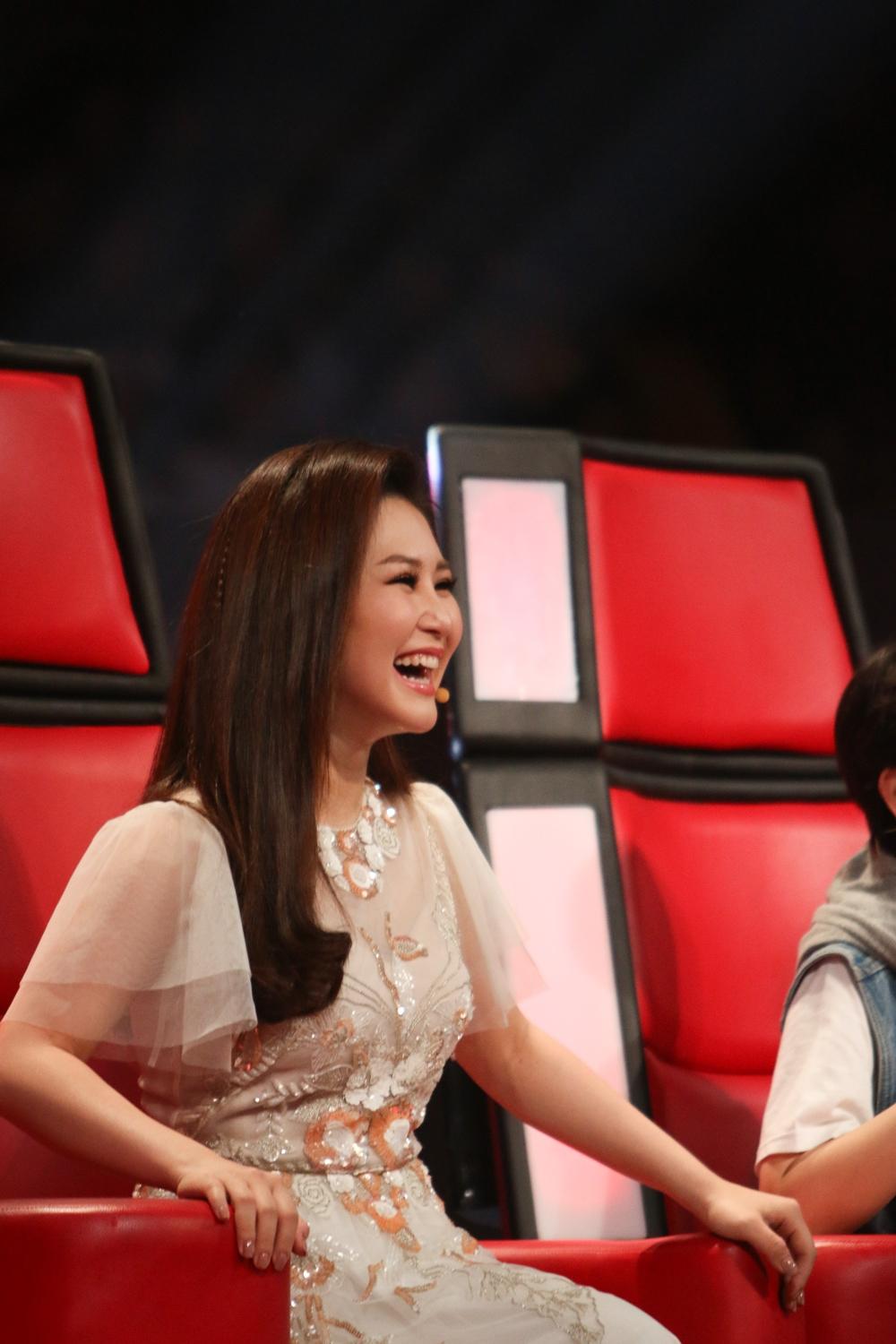 Vũ Cát Tường nói gì khi cậu bé dân ca Tâm Hào về vòng tay của Hương Tràm - Tiên Cookie?-5