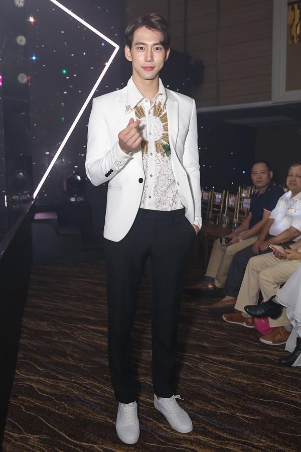 Đây là giọng hát thật của Chi Pu sau 3 năm tập luyện-3