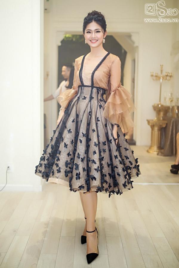 Hà Hồ lái xe đưa Kim Lý đi sự kiện trên xế hộp 7 tỷ mới tậu-8