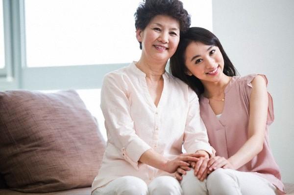 Mẹ chồng là 3 con giáp này thì con dâu luôn được cưng chiều và sống sướng như tiên-1