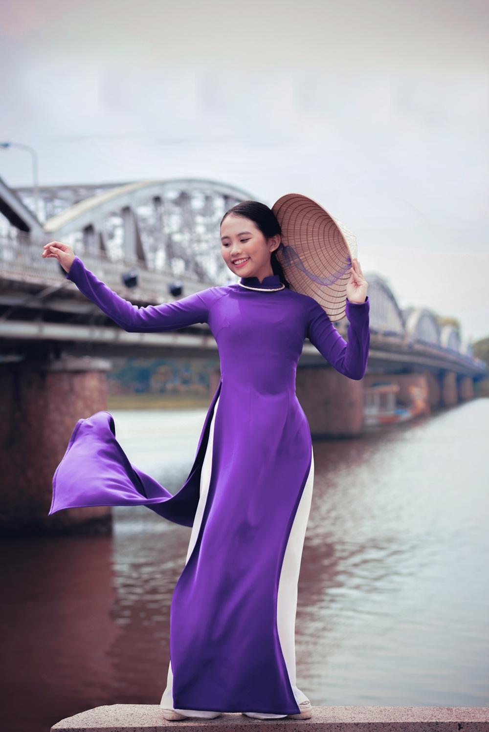 Phương Mỹ Chi sẽ trải lòng về những scandal sau 4 năm vào showbiz ở mini show-3