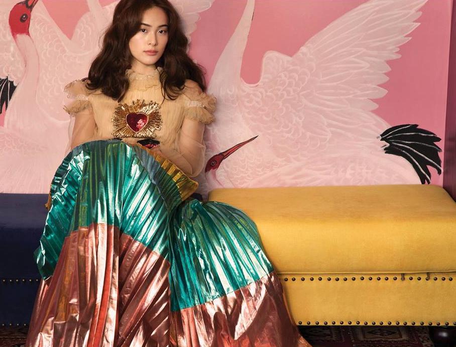 Chi Pu đụng hàng váy tắc kè hoa với Hạ Vi, ai đẹp hơn?-2