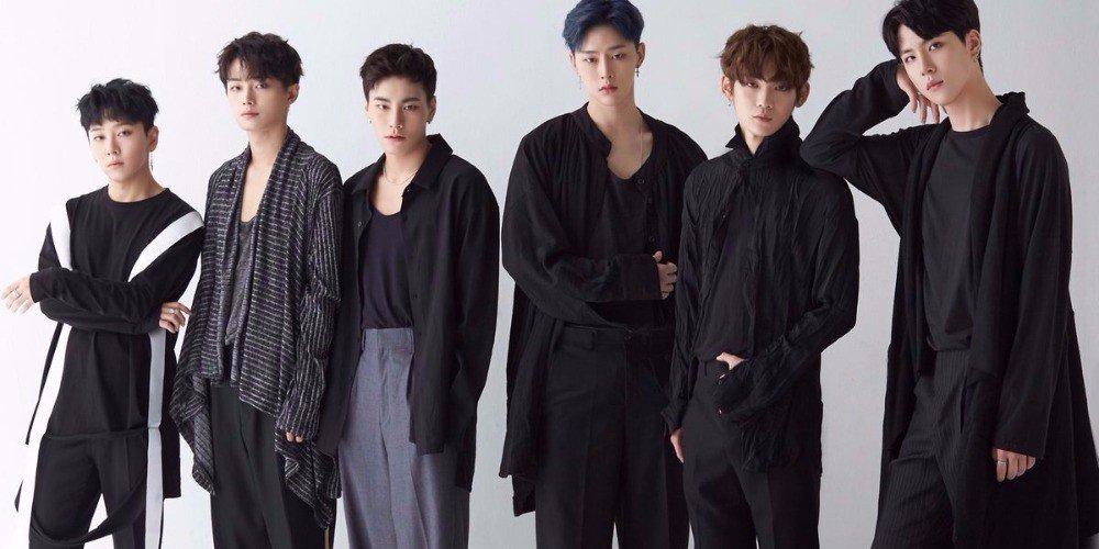 Sao Hàn 28/10: Mẹ Kim Tan U50 khoe ngực đầy, đọ sắc cùng Hoa hậu Hàn Quốc-9