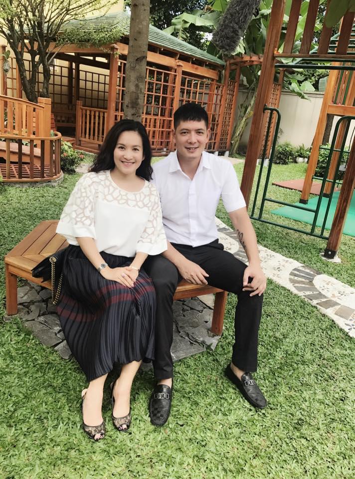 Tin sao Việt 28/10: Bất ngờ với gương mặt trút bỏ son phấn hoàn toàn của Phạm Hương-3