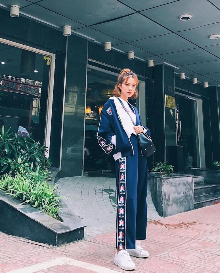 Dàn hot-face Việt lăng xê nhiệt tình mốt áo blazer kẻ trong street style tuần này-5