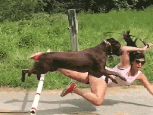 Chị em 'vụng về', anh em làm sao... mê