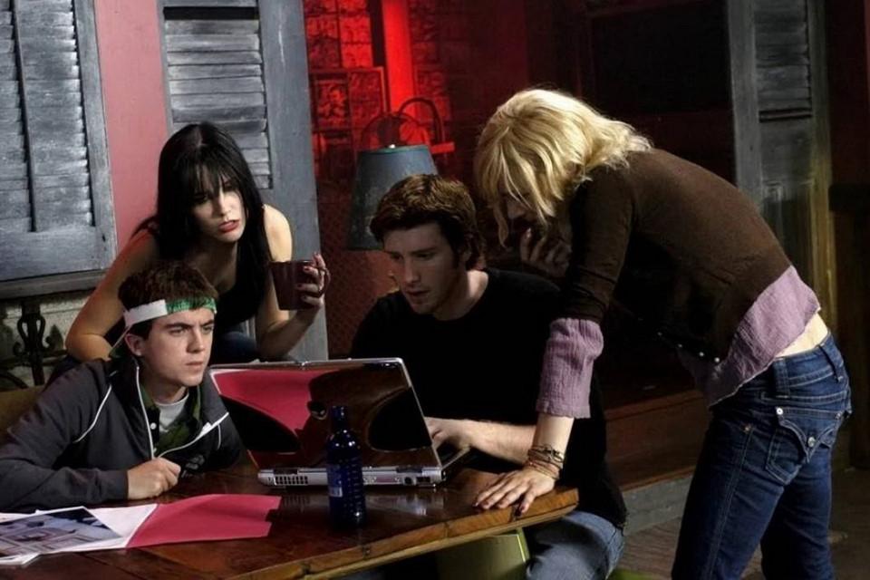 10 công nghệ trở nên đáng sợ trong thế giới phim kinh dị-7