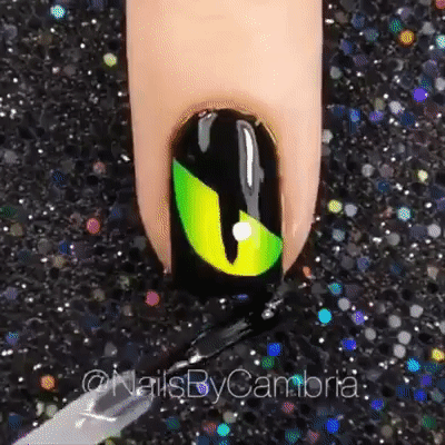 Clip: Hòa chung không khí mùa Halloween với 8 mẫu nail đẹp - độc - lạ-6