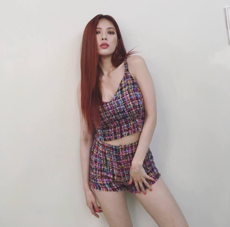 Dàn mỹ nhân Hàn lăng-xê nhiệt tình mốt vải tweed trong street style tuần này-4