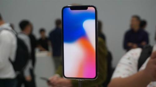 Khách đặt trước iPhone X sẽ nhận được hàng sớm hơn-1