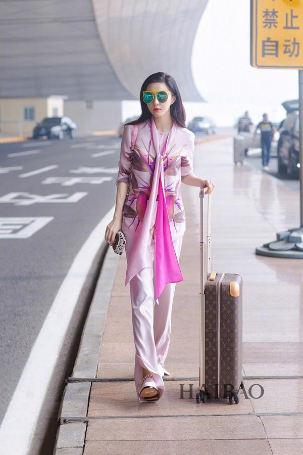 Tông màu từng bị hắt hủi vì quê và sến giờ lại được Sao lăng xê ầm ầm-2