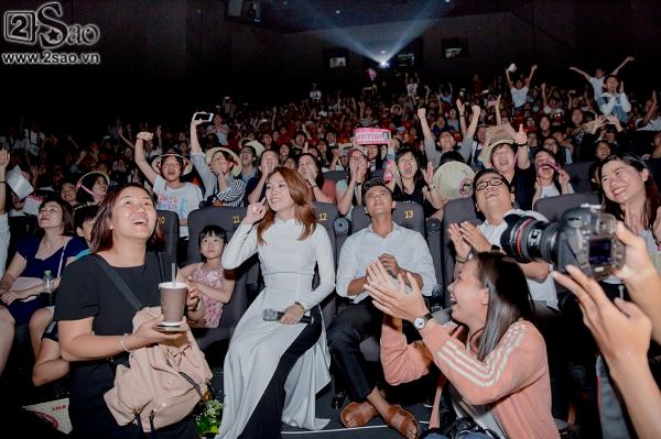 Mỹ Tâm khoe tài xào rau muống chứng minh việc biết nấu ăn-11