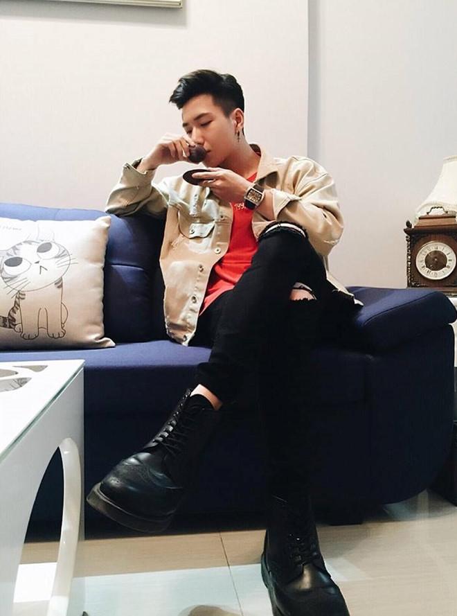 9X Đại học Thăng Long được khen đẹp trai giống người nổi tiếng-4