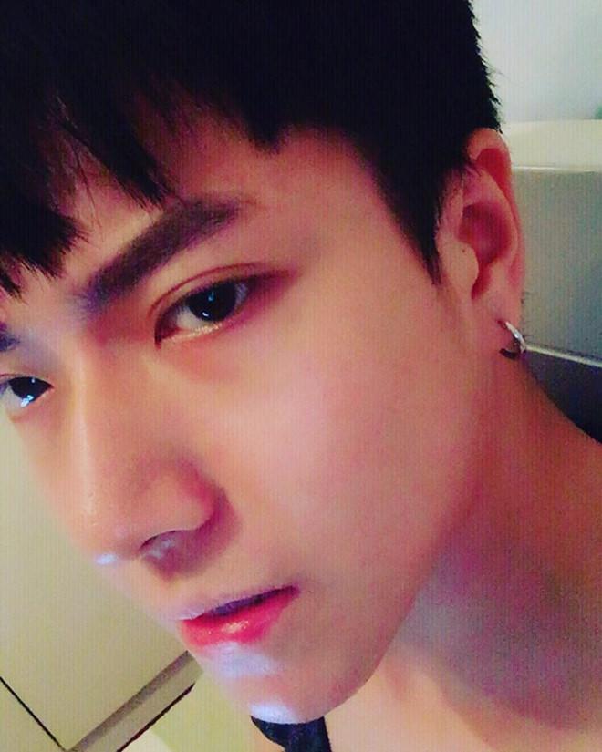 9X Đại học Thăng Long được khen đẹp trai giống người nổi tiếng-2