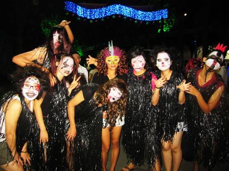 Đã mắt với màn nhảy flashmob theo phong cách thây ma trên phố đi bộ Hà Nội-1