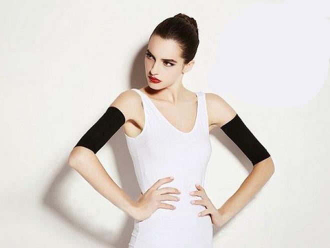 Con gái không lo lên cơ ở bắp tay nữa khi tập các bài tập giảm mỡ này-1