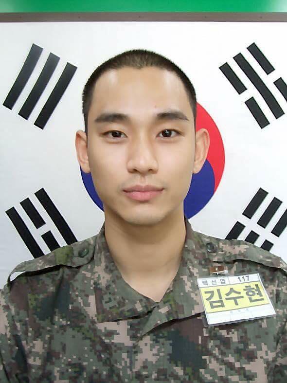 Sao Hàn 30/10: Nhan sắc nổi bật của mỹ nhân sở hữu góc nghiêng thần thánh Han Ga In-8